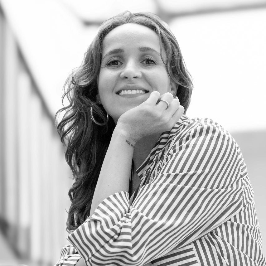 LIGIA MONTEIRO