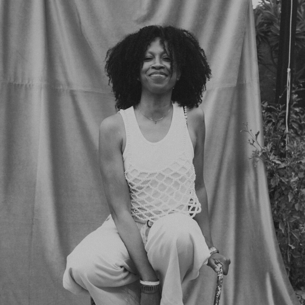 NIA ANDREWS